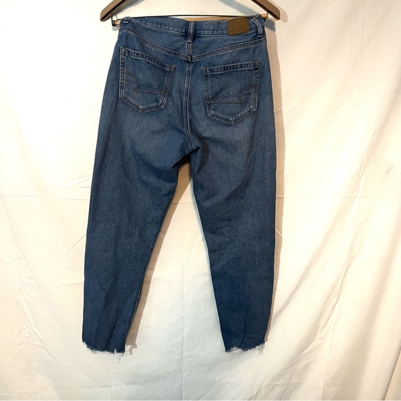 American Eagle Mom Jeans Size 6 - Picture 6 of 6